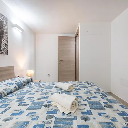 Lägenhet Casa Porto Luna