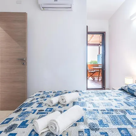 Casa Porto Luna Apartment *